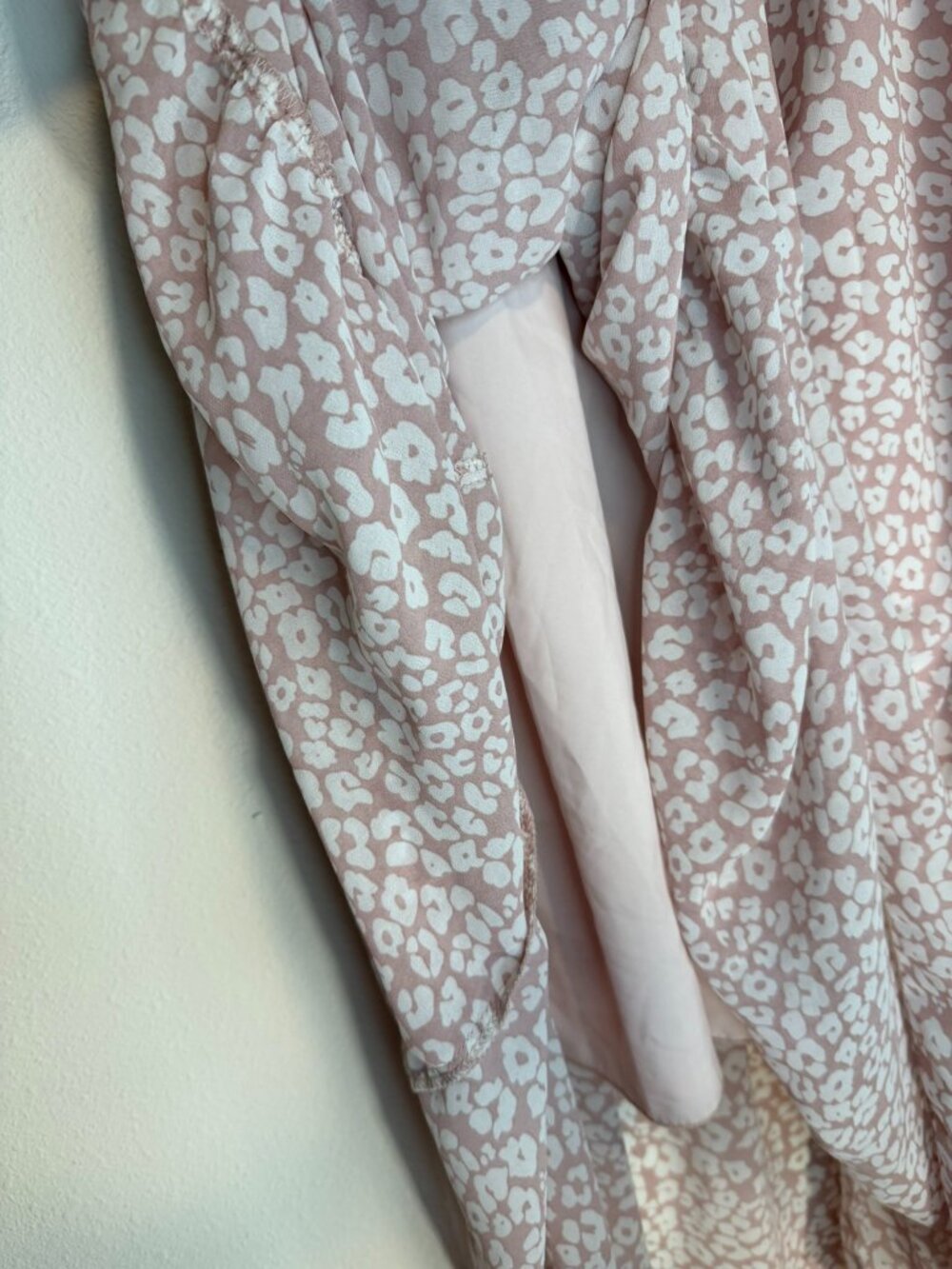 PRETTYGARDEN Pink Leopard Print Ruffle Sleeve Midi Wrap Dress XL - Picture 7 of 10